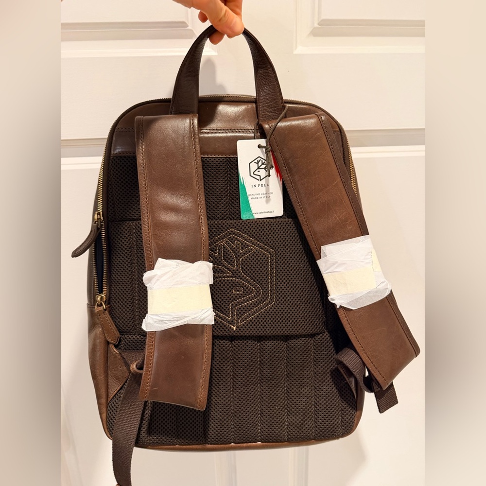 Valentina bag MADE IN ITALY laptop backpack genuine leather. - Picture 3 of 5